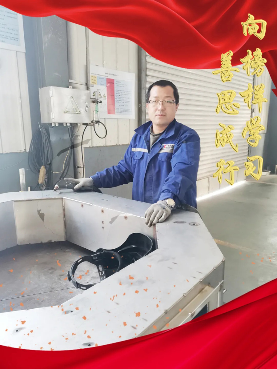 銳智風(fēng)采.jpg 銳智風(fēng)采.jpg