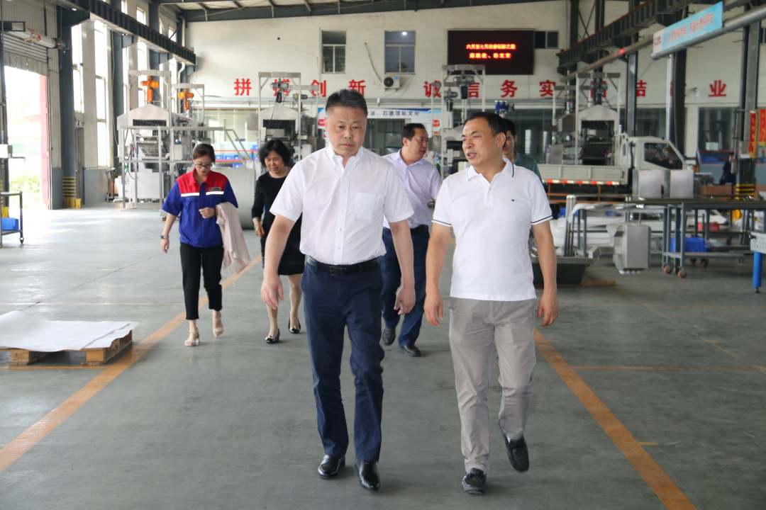 中國(guó)肉類協(xié)會(huì)常務(wù)副會(huì)長(zhǎng)兼秘書(shū)長(zhǎng)陳偉一行蒞臨銳智考察調(diào)研 中國(guó)肉類協(xié)會(huì)常務(wù)副會(huì)長(zhǎng)兼秘書(shū)長(zhǎng)陳偉一行蒞臨銳智考察調(diào)研