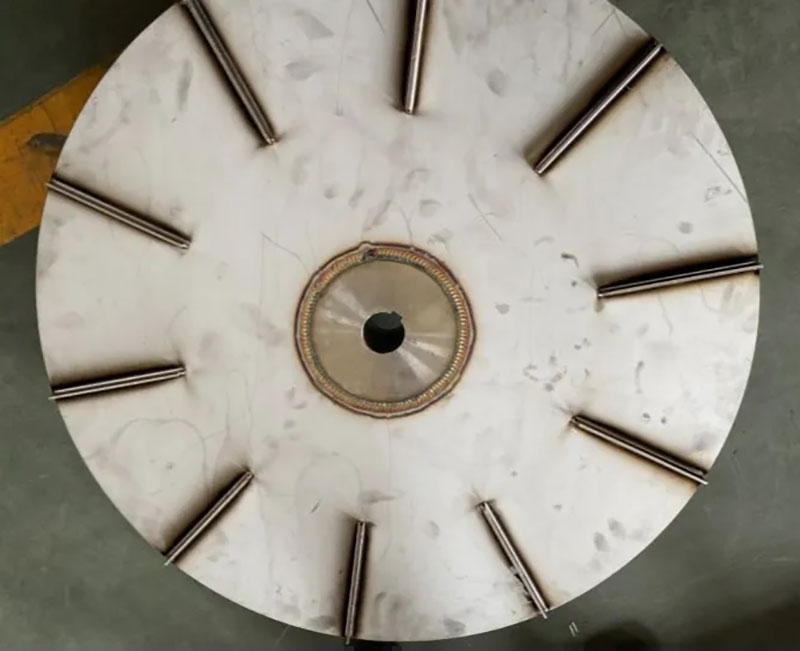 焊工標兵欒俊杰：匠心獨運，品質卓越