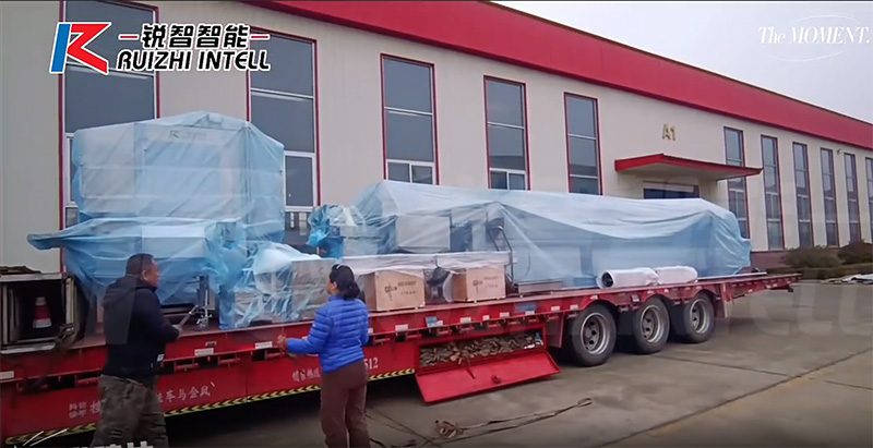 油炸機(jī)、壓濾機(jī)發(fā)貨